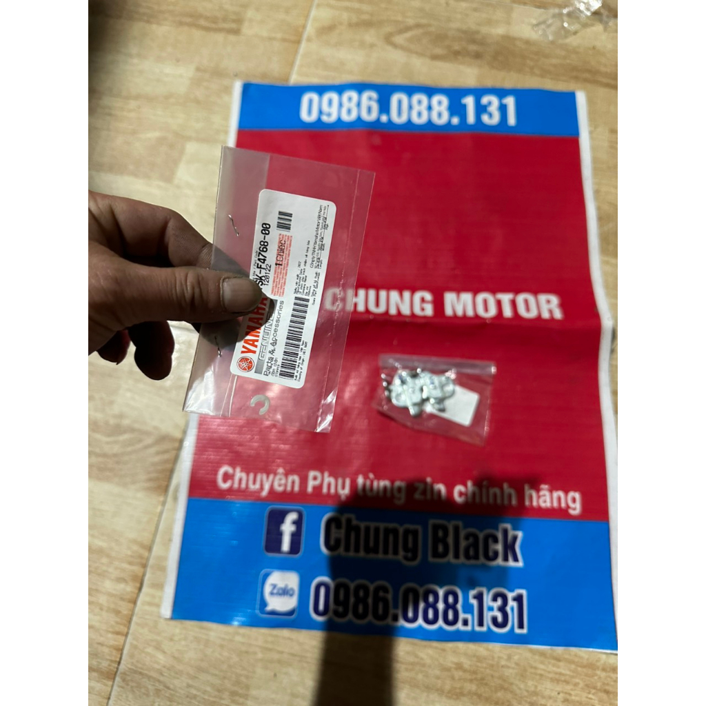 Comboo cụm khóa yên ex135,150+ kẹp nhựa định vị dây khóa yên zin chính hãng yamaha