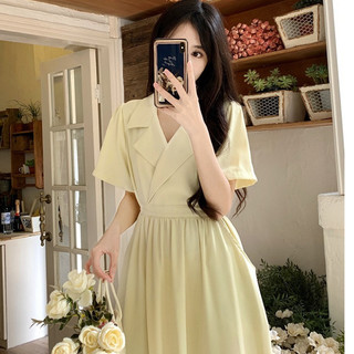 Váy đầm cổ V màu tím be basic phong cách Hàn Quốc