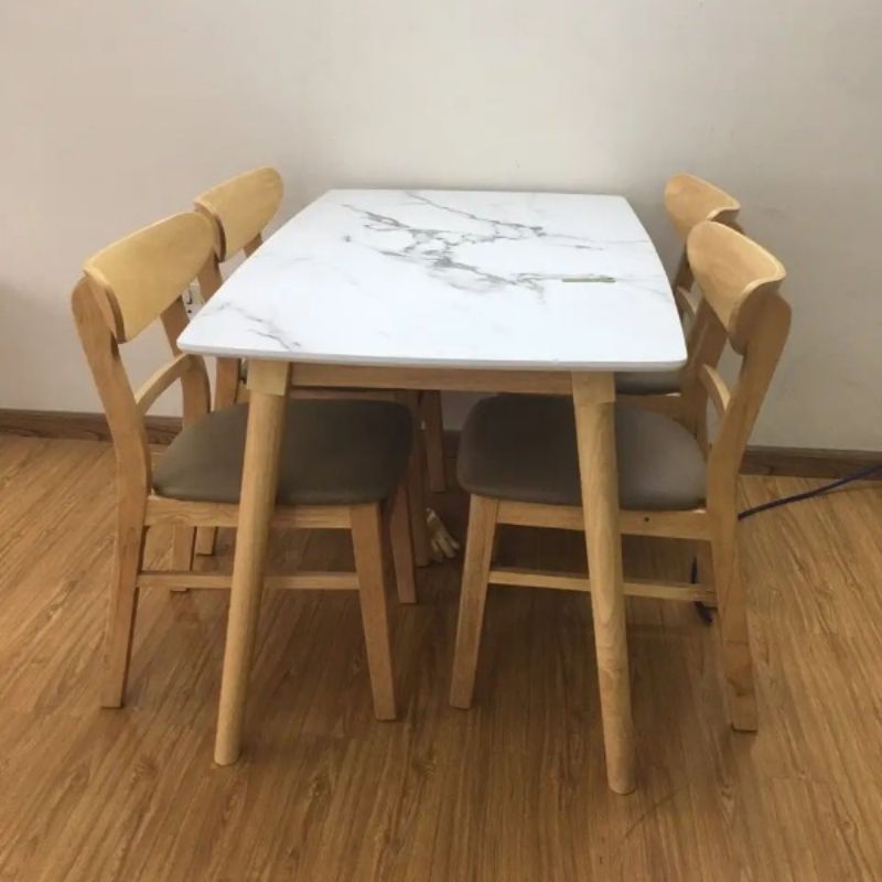 Bộ bàn ăn mặt giả vân đá và 4 ghế Mango