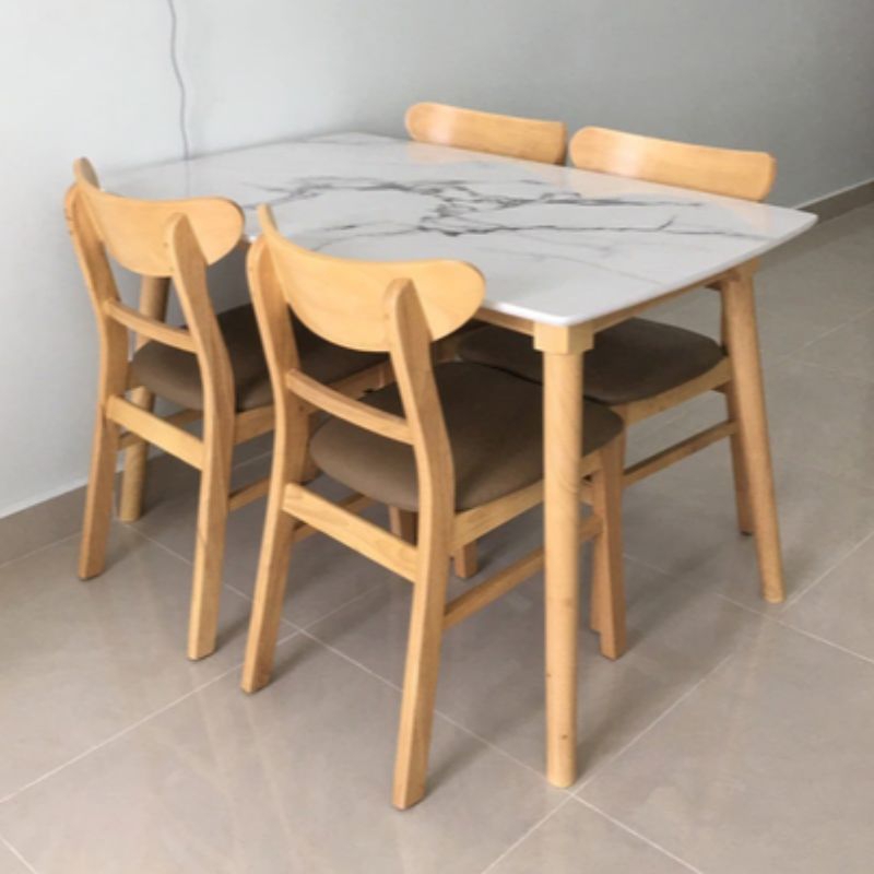 Bộ bàn ăn mặt giả vân đá và 4 ghế Mango