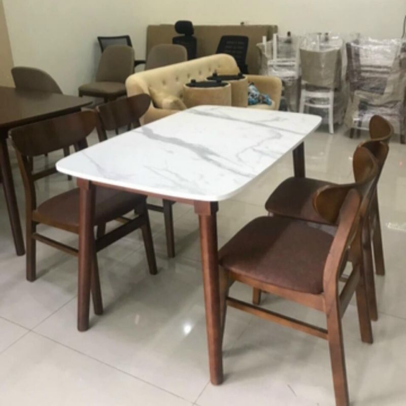 Bộ bàn ăn mặt giả vân đá và 4 ghế Mango