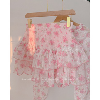 Set croptop hoa khoét lưng + chân váy