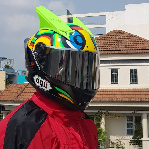 Cặp Sừng Nhựa Gắn Mũ Bảo Hiểm, Không Kèm Keo