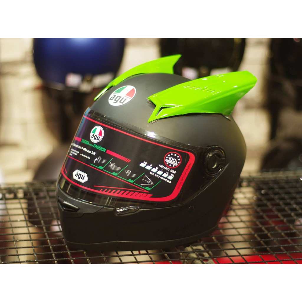 Cặp Sừng Nhựa Gắn Mũ Bảo Hiểm, Không Kèm Keo