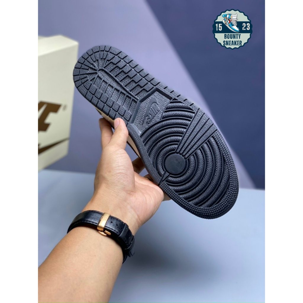 Giày Thể Thao Nike Jordan 1 Low Travis Scott