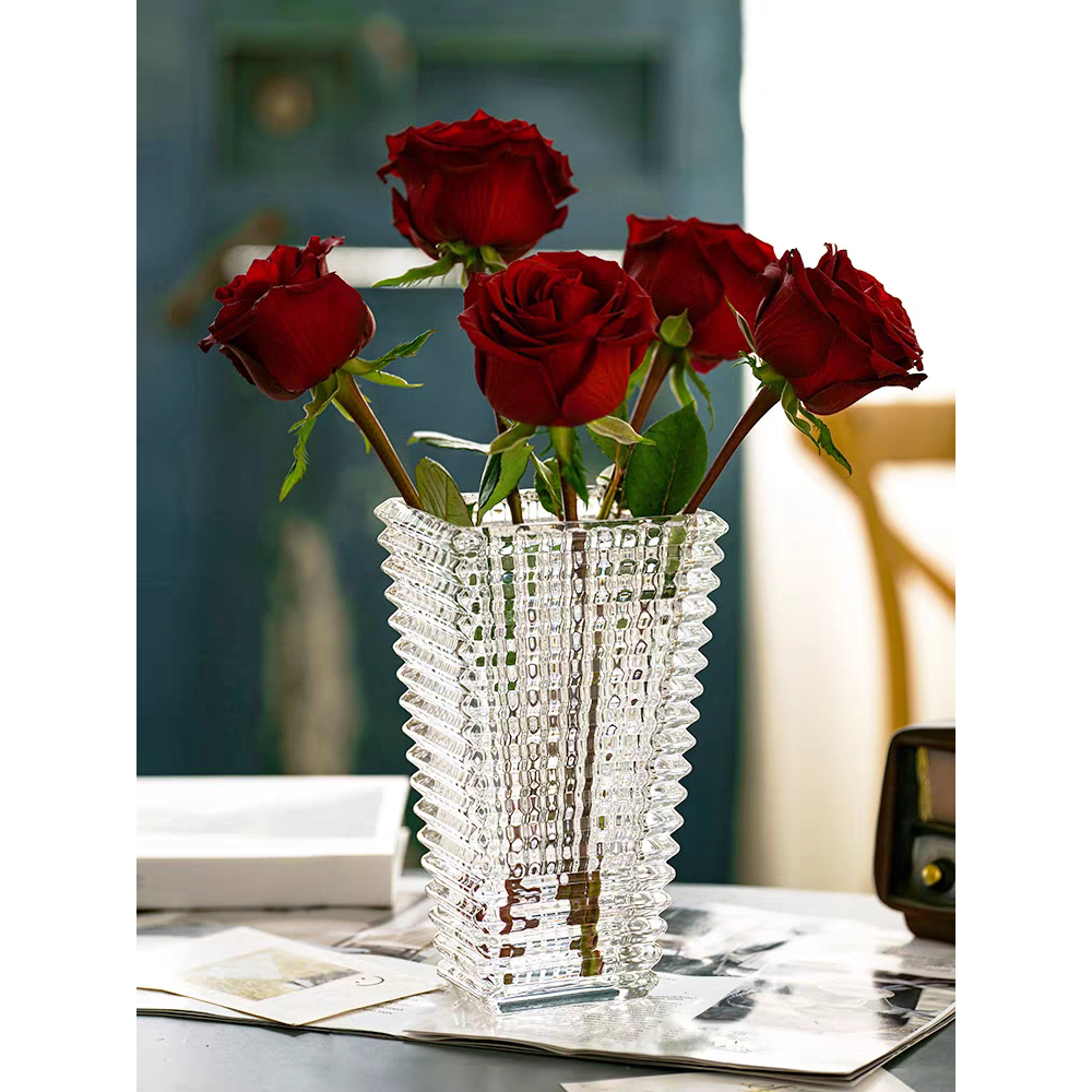 Lọ hoa decor tháp ly độc đáo Qhouse , bình hoa thuỷ tinh trang trí phòng khách, để bàn làm việc đẹp sang trọng