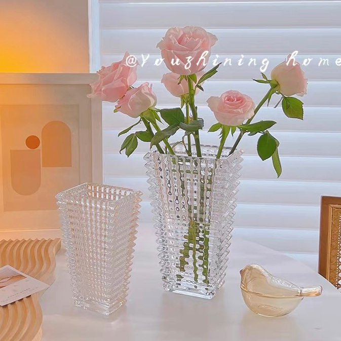 Lọ hoa decor tháp ly độc đáo Qhouse , bình hoa thuỷ tinh trang trí phòng khách, để bàn làm việc đẹp sang trọng