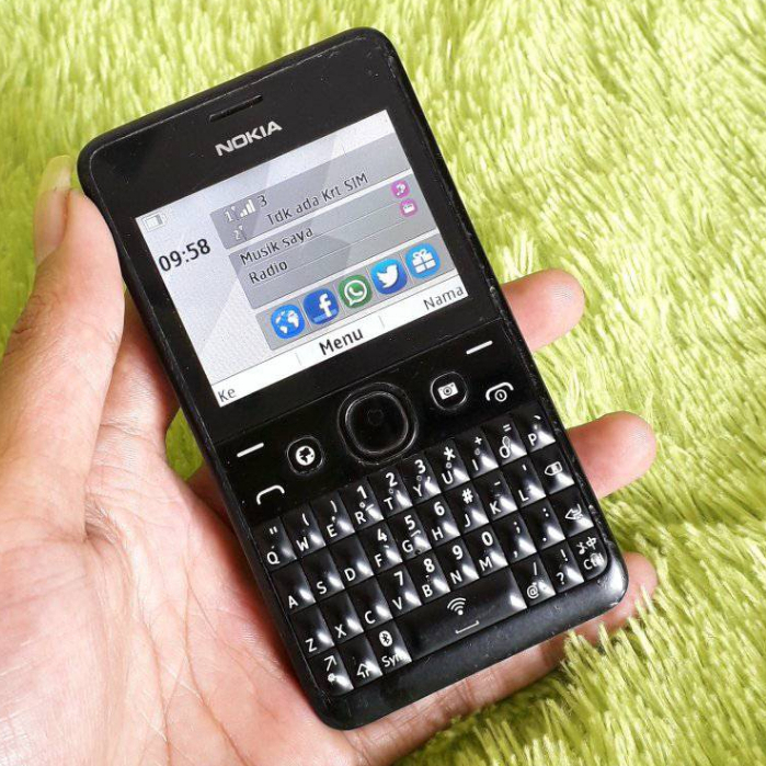 Điện Thoại Nokia Asha 210 Có Wifi 3G 2Sim  Main Zin, Kèm Pin, Sạc - bảo hành 12 Tháng