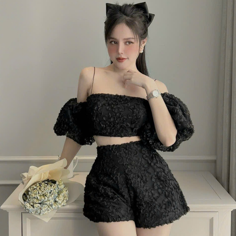 Set đồ đi chơi nữ, set bộ nữ áo croptop 2 dây tay phồng bo nhún phối quần đùi- hàng chuẩn loại 1 chất xốp gấm cao cấp