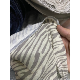 Vải linen bột hoa nhẹ nhàng mà đẹp