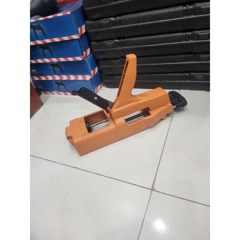 Súng Bắn Keo Chà Ron - Súng Bắn Keo Chít Mạch - Nặng 810 Gram