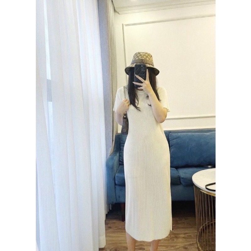 Đầm Xuông Tay Ngắn Chất Gân Tăm Lạnh Cổ Tròn