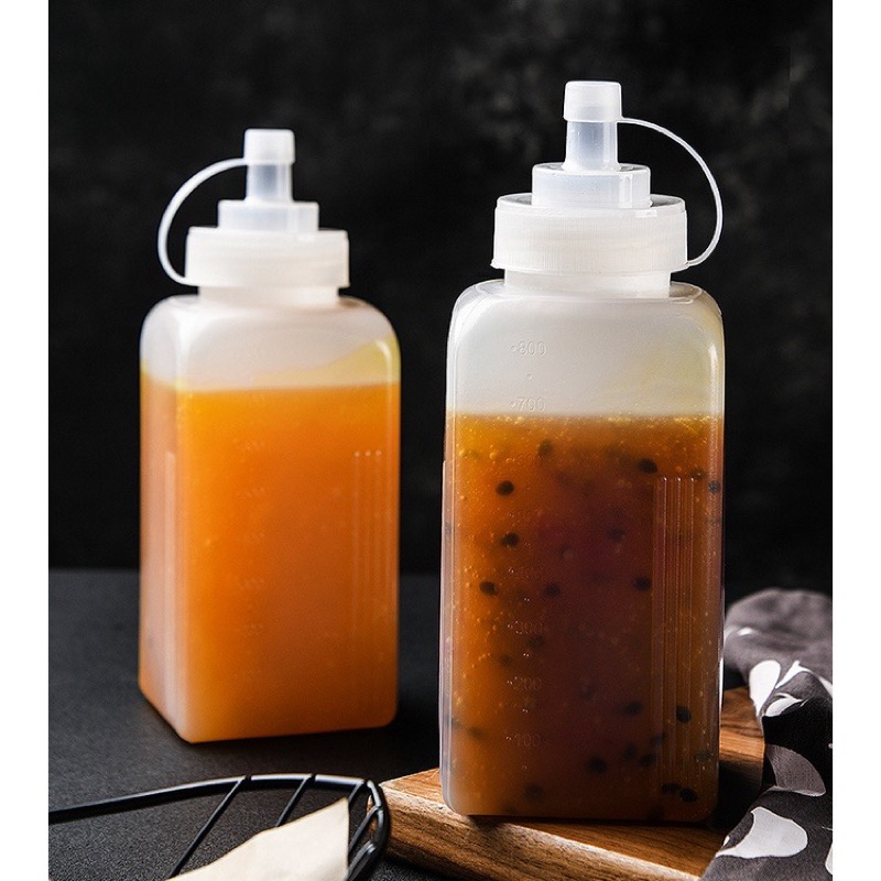 Chai nhựa đựng sốt/mứt có nắp. Dung tích 800ml-1000ml-Dụng cụ pha chế tiện ích