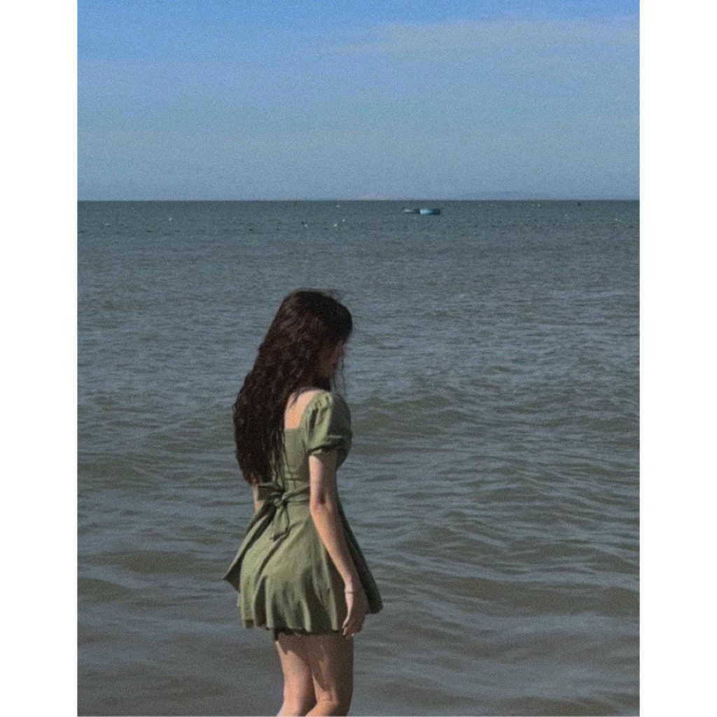 💚 ĐẦM XANH RÊU XẾP LY NGỰC THẮT NƠ SAU 💚 🍒Dễ mặc hack dáng lại được pha ăn uống thoải mái mà kh lo về trang phục nữa