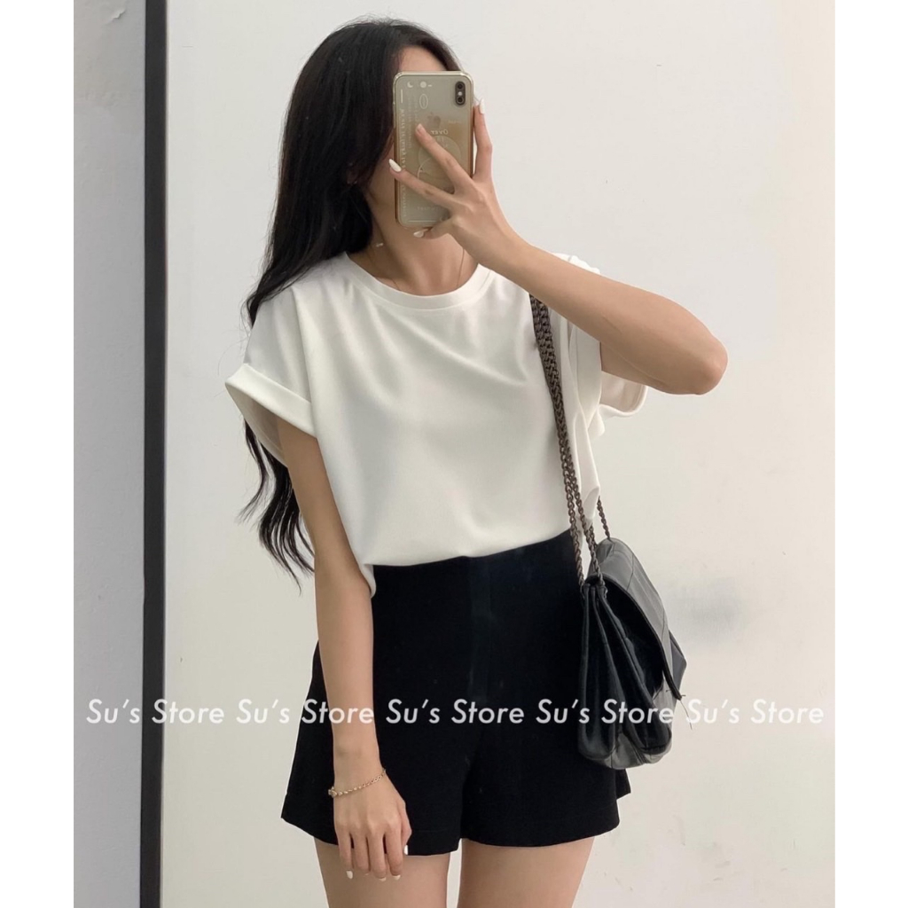 ÁO THUN CỔ TRÒN TAY LẬT LAI Màu nào củng xinh ạ. Áo đơn giản thì mix gì xủng xinh. Em bỏ tủ sẵn 4 màu để mặc dần vì chất