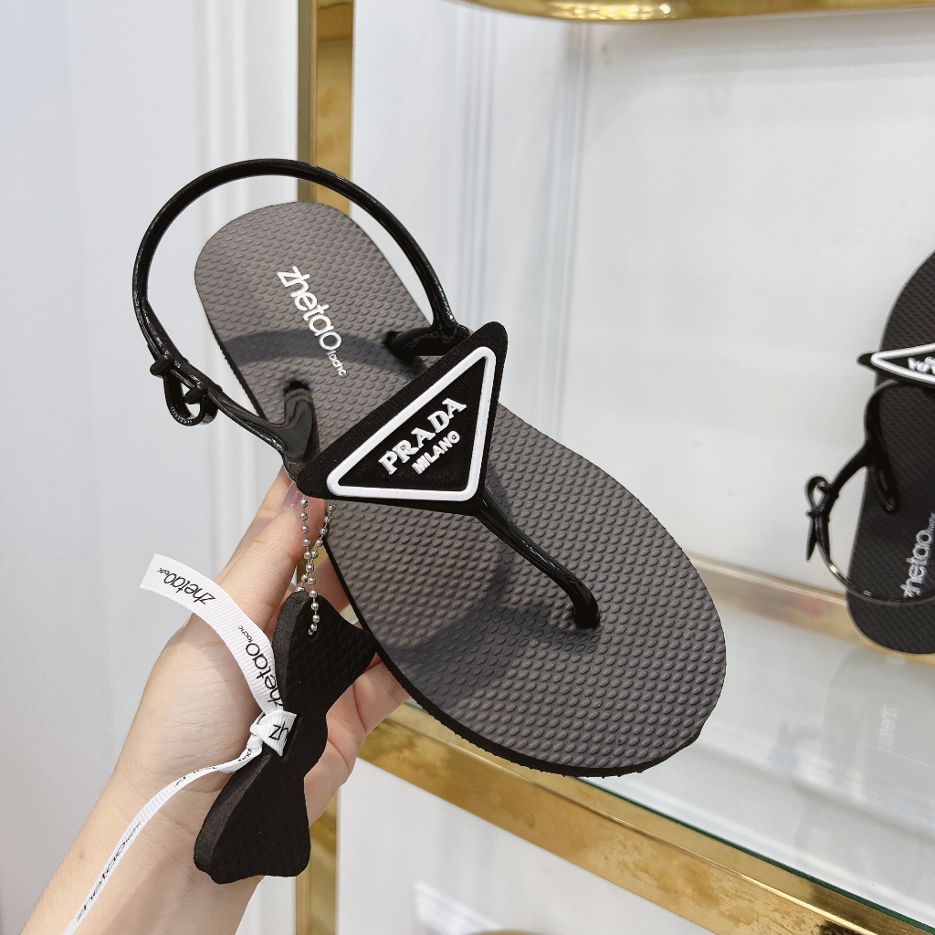 SANDAL XỎ NGÓN TAG NƠ - PRADA
