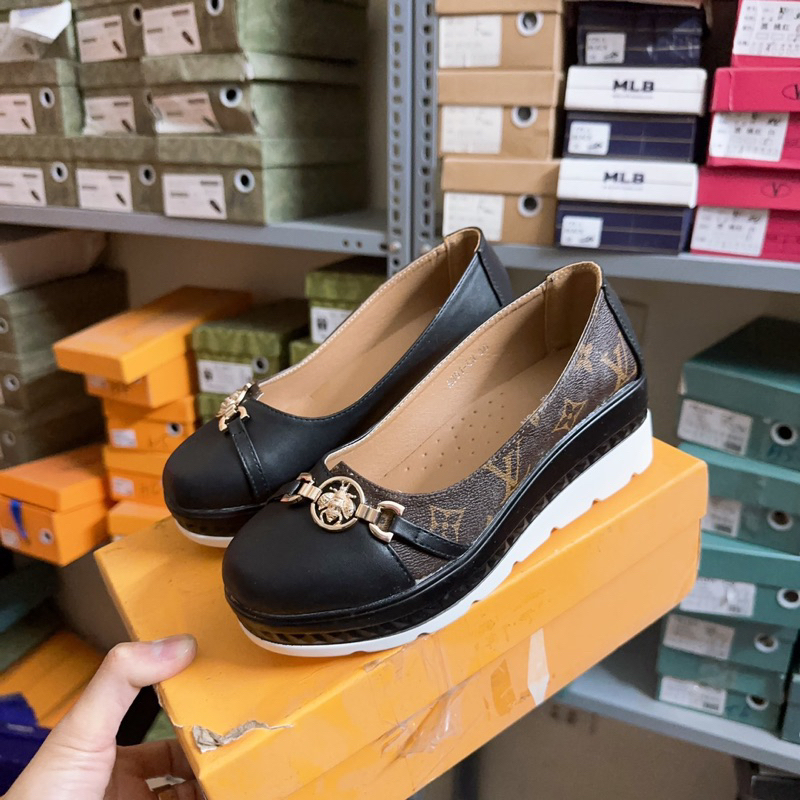 giày xuồng búp bê lv sale
