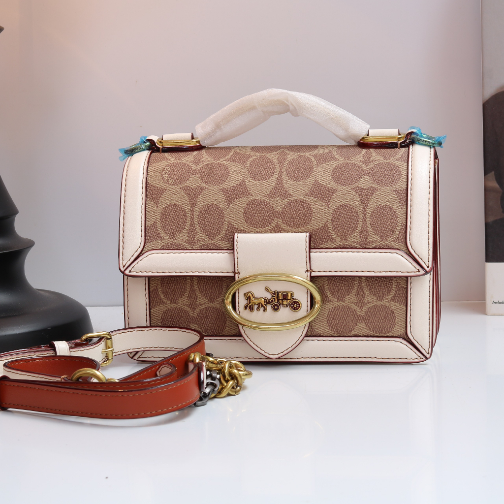 Túi đeo chéo nữ guess Size :18cm*8cm*13cm