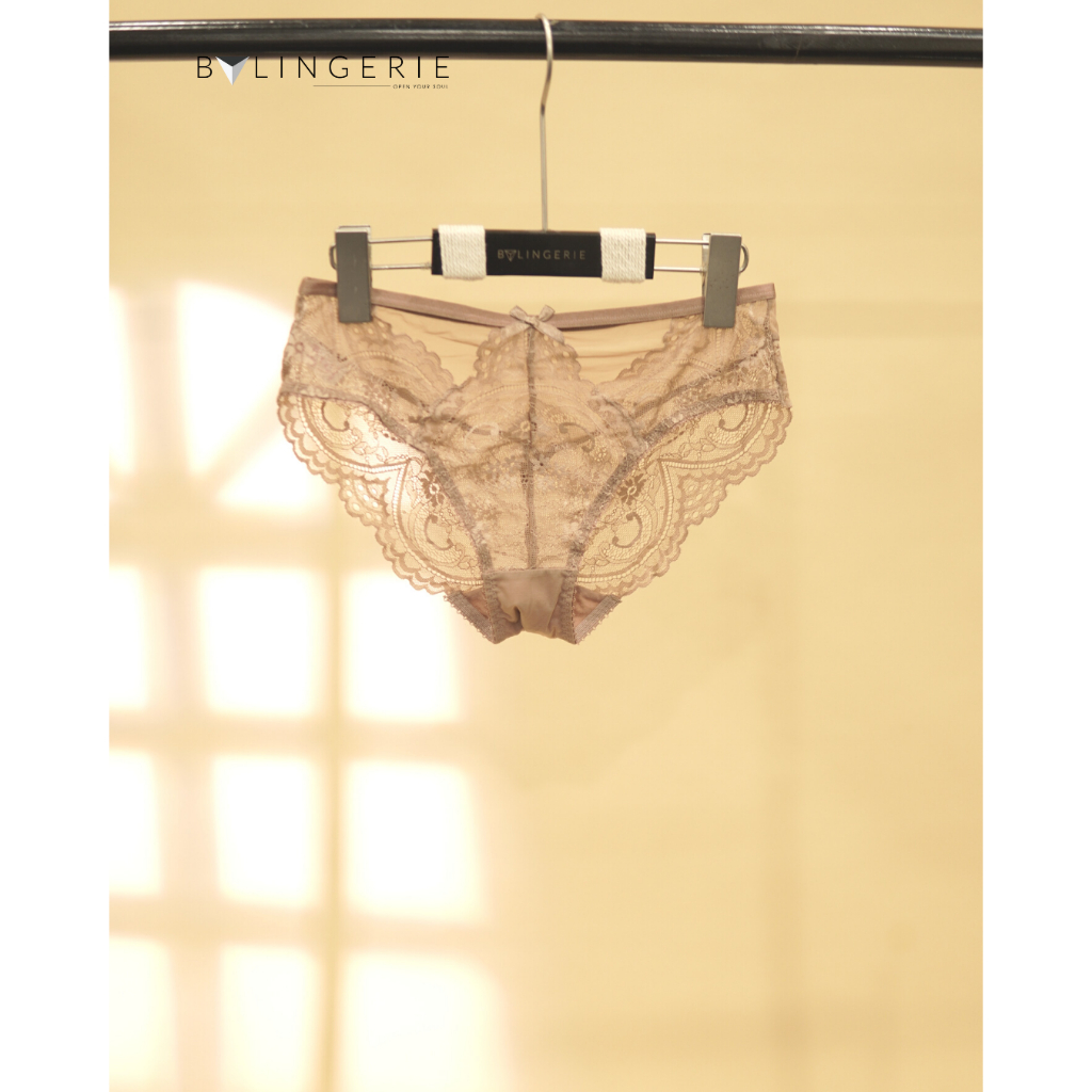 Bộ Đồ Lót Ren BY LINGERIE Màu Đen Nude Không Độn Có Gọng Cao Cấp B357