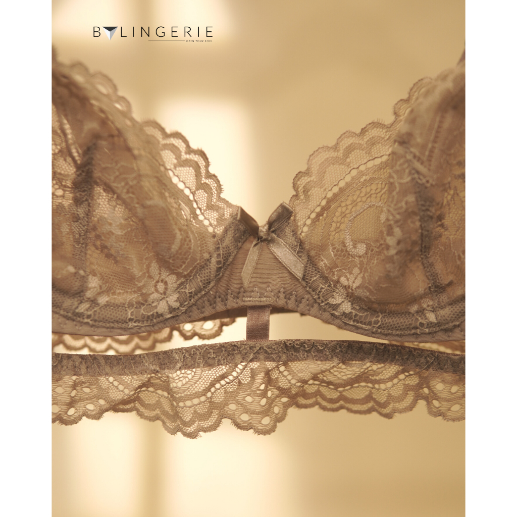 Bộ Đồ Lót Ren BY LINGERIE Màu Đen Nude Không Độn Có Gọng Cao Cấp B357