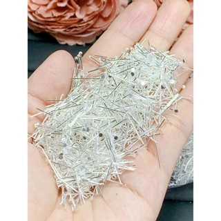 charm đinh bạc xỏ đá