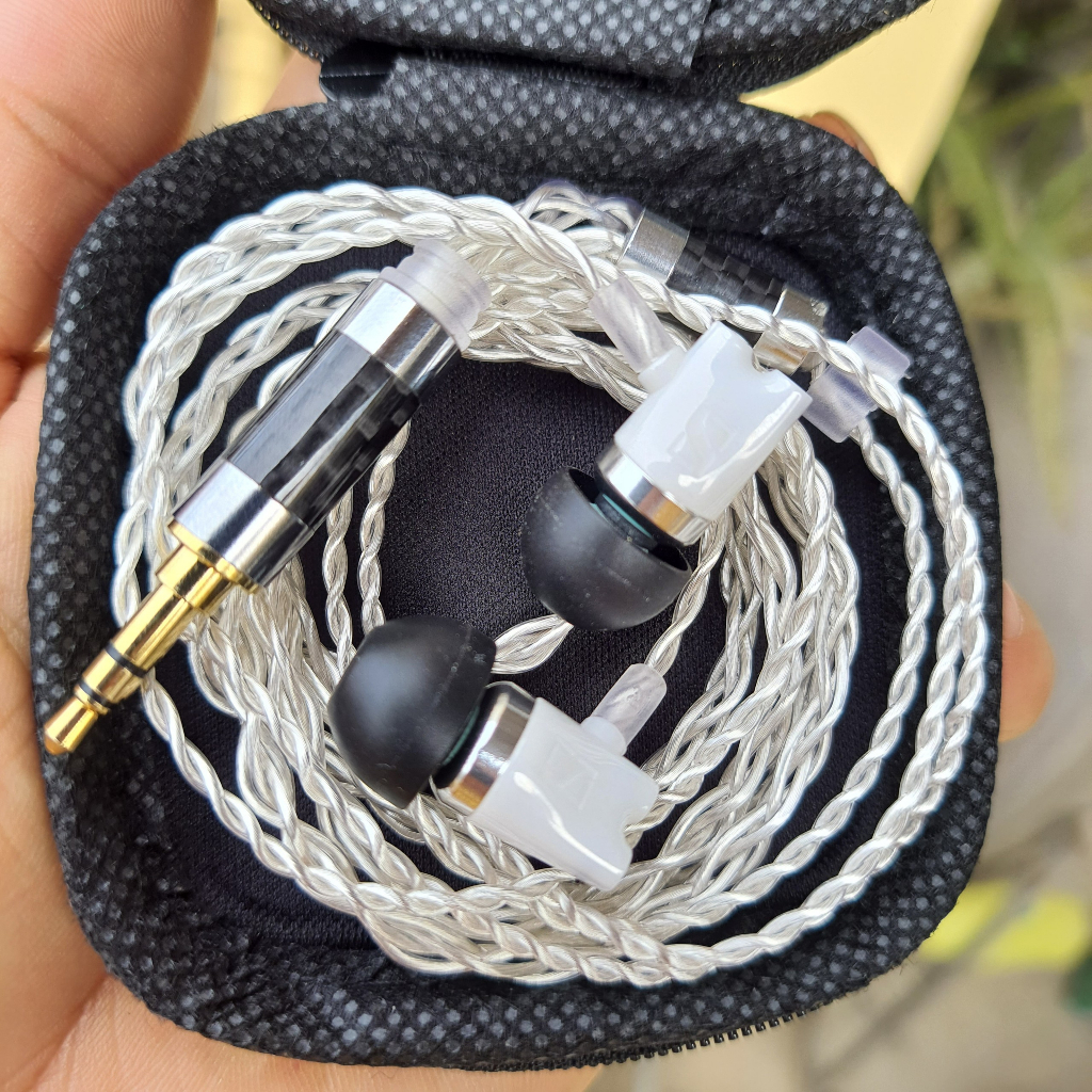 TAI NGHE DIY INEAR MC BESTSOUND16  2023