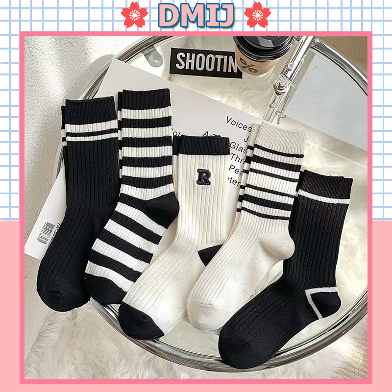 Set 5 đôi tất nữ cổ cao họa tiết đen trắng vớ nữ cổ cao nhiều mẫu