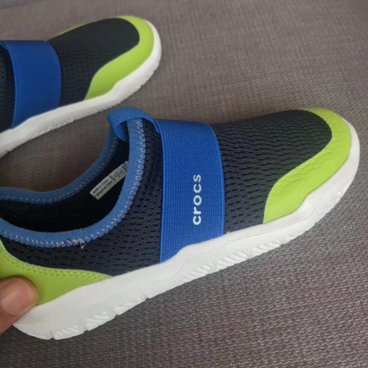 GIÀY VẢI THUN LƯỚI  TRẺ EM CROSS EASY ON  NHẸ, THOÁNG MÀU ĐEN XANH LÁ