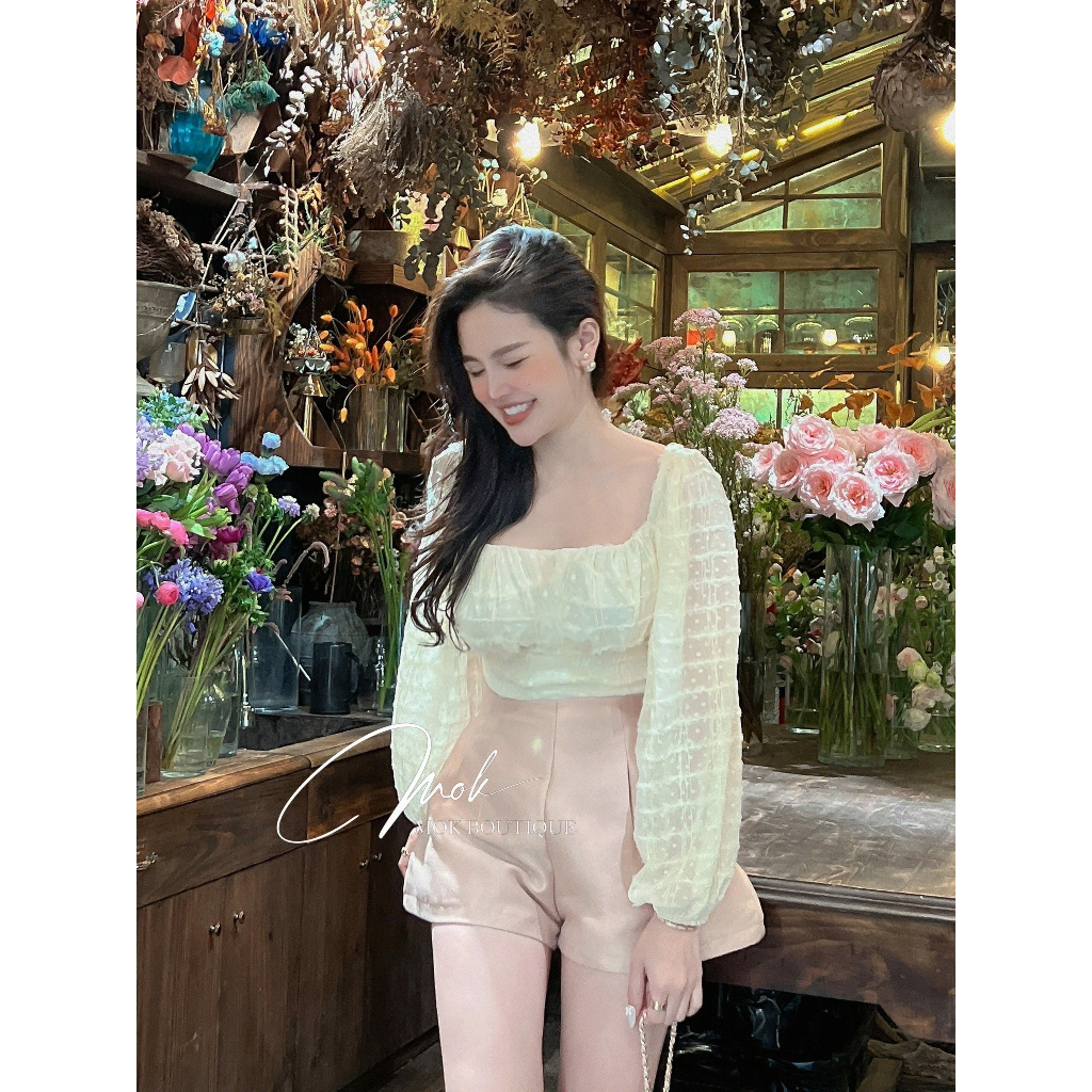 Áo croptop nữ rúm tay bồng chun lưng chất voan bi kẻ tiểu thư phù hợp đi chơi hẹn hò - Mok Boutique
