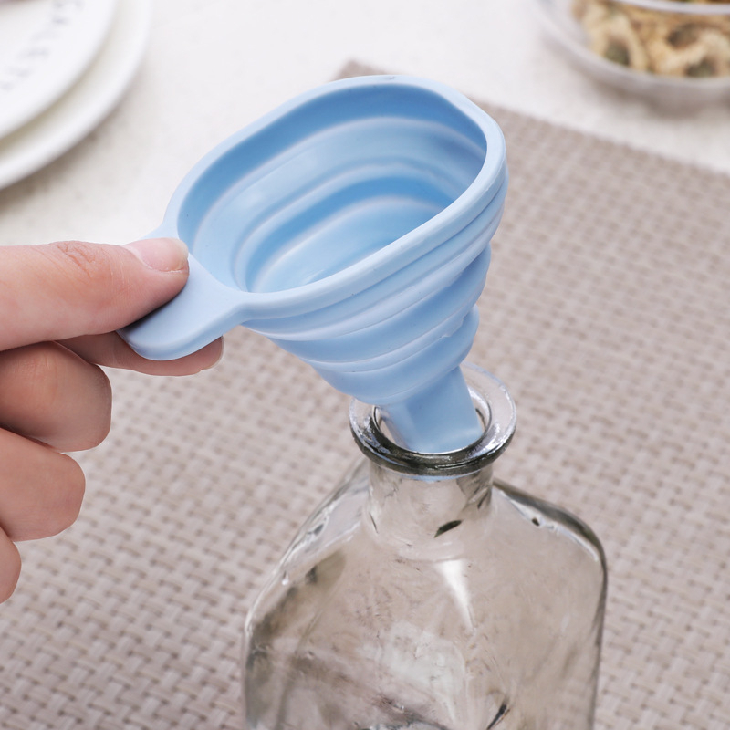 Phễu silicon gấp gọn, phễu nhựa dùng chiết, chiếc nước hoa, mỹ phẩm, chất lỏng tiện lợi 1244 THẾ GIỚI TIỆN ICH