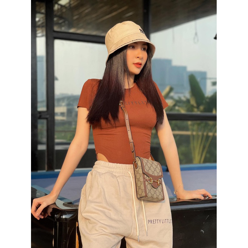 Túi đeo chéo W366-17 phone bag fullbox nam châm bill tag vàng