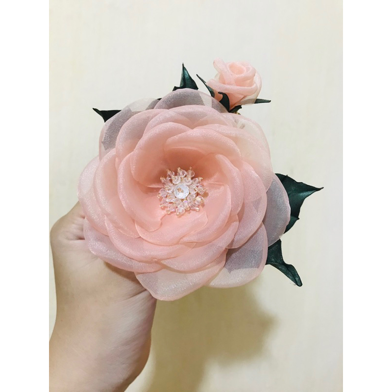 Hoa cài áo , chùm hoa hồng , cài áo hoa voan( ảnh thật)