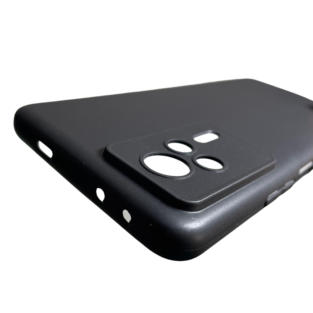 Ốp lưng silicon đen nhám cho Xiaomi Redmi K60E không bám vân tay, khoét riêng từng mắt camera.