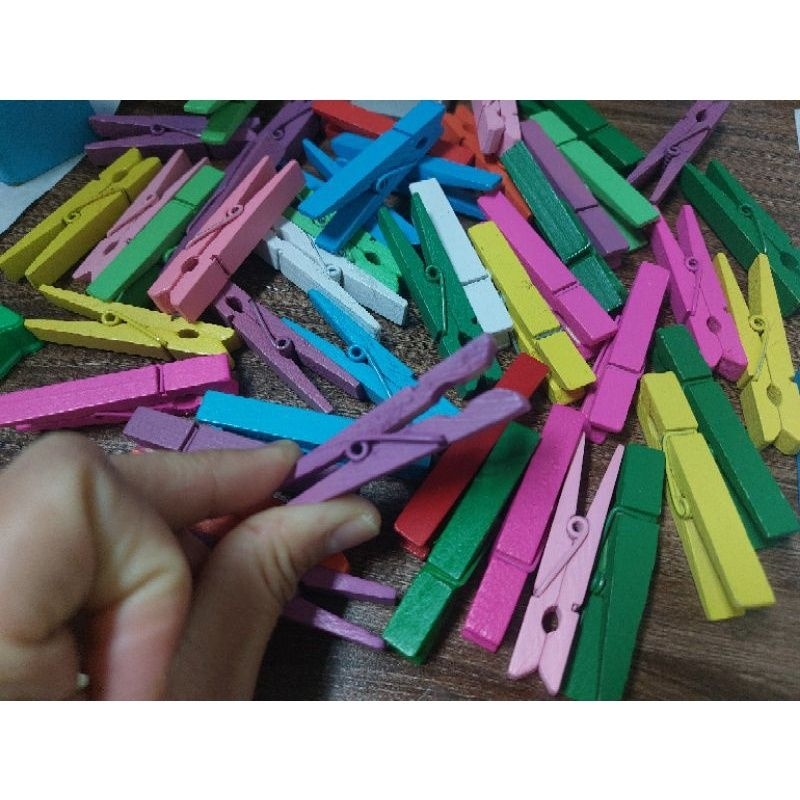 Sét 50 kẹp gỗ nhiều màu