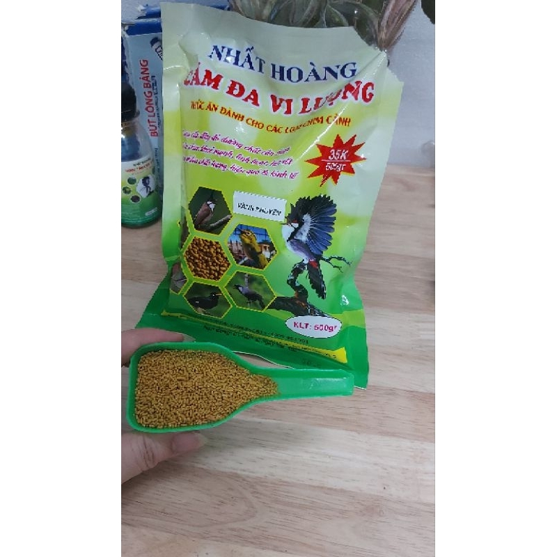 Cám Khuyên Đa vi lượng Nhất Hoàng gói 500gram