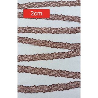 Ren lưới nâu thêu lá màu kem rất xinh bản 2cm