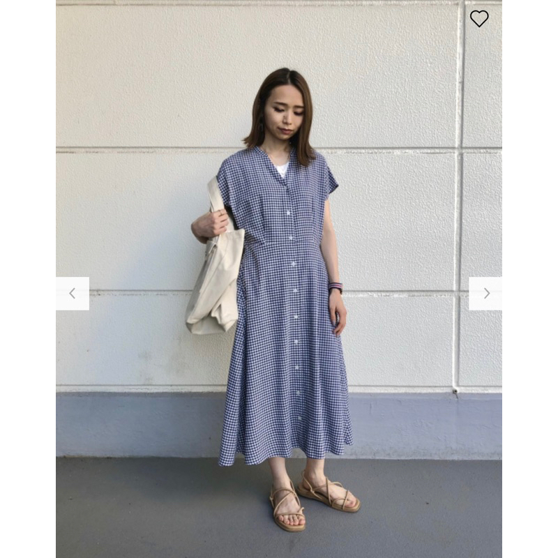 Đầm xoè caro xanh