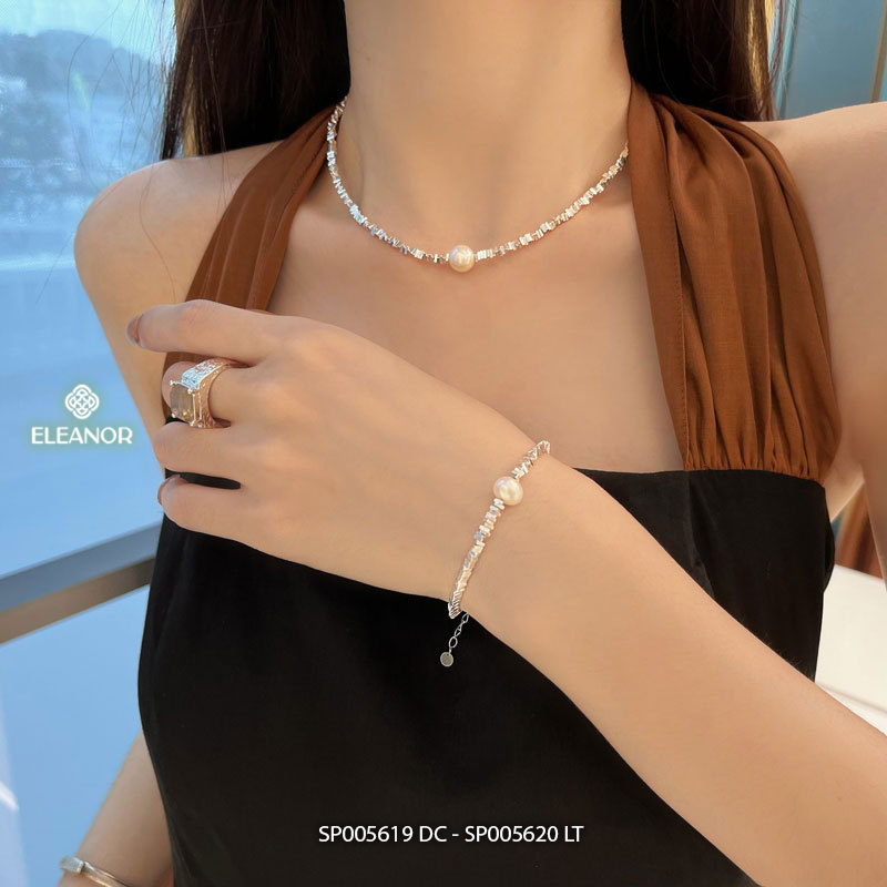 Dây chuyền lắc tay nữ Eleanor Accessories bộ trang sức đính ngọc trai nhân tạo phụ kiện trang sức 5619