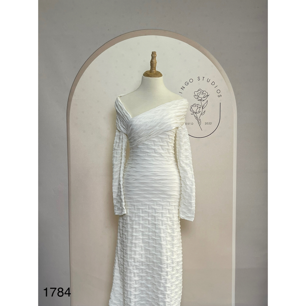 V1784 New nguyên tag Váy trễ vai MOLLYNISTA Hàng hiệu chính hãng thời trang nữ màu kem size S thanh lý ký gử