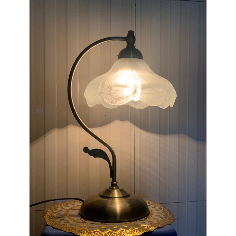 Đèn bàn cao cấp ｛ SẴN HÀNG } đèn có chế độ tăng giảm ánh sáng