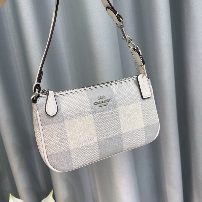 Túi Coach Nolita