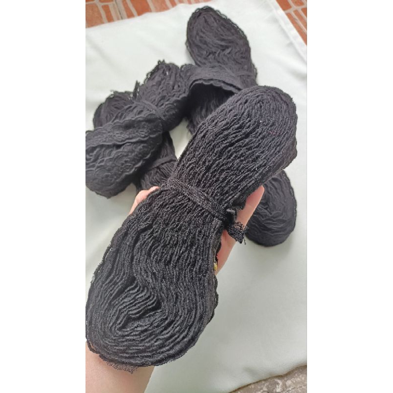 Ren lưới thêu hoa màu đen bản 3cm