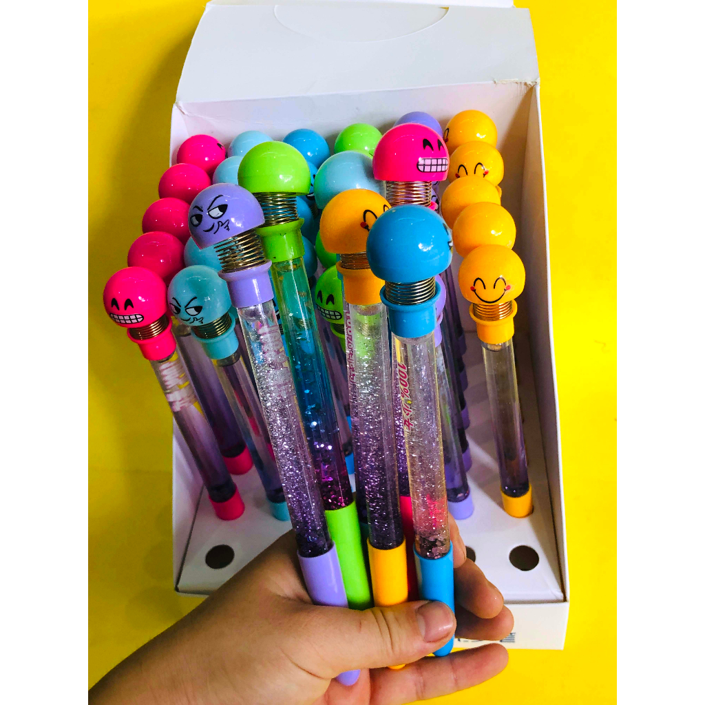 Bút bi lò xo thú nhún emoji kim tuyến có thể viết giá LỖ BÁN CHO VUI