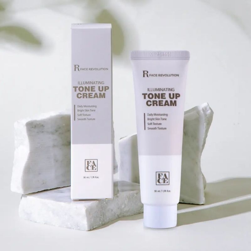 Kem dưỡng R FACE REVOLUTION ILLUMINATING TONE UP CREAM 50ml