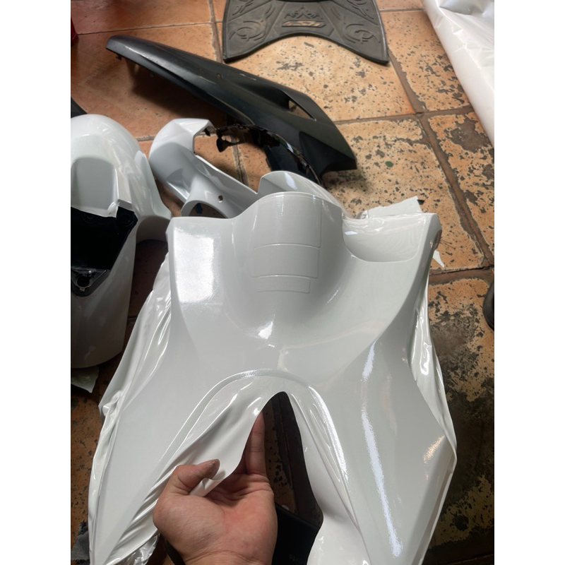 Decal màu trắng nhũ 3 lớp cao cấp, Decal dán xe máy ô tô