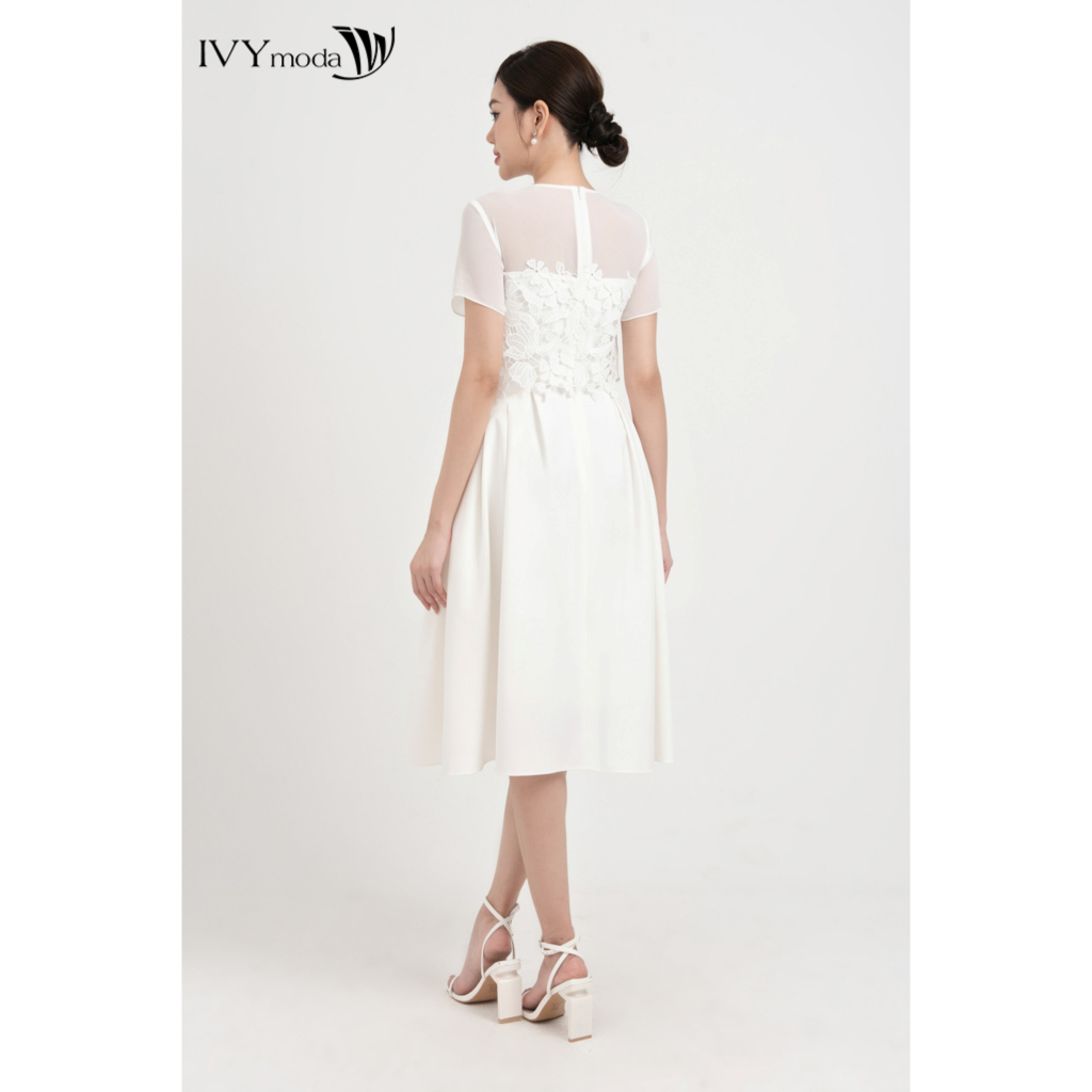 Đầm xòe phối ren hoa nữ IVY moda MS 48M8352