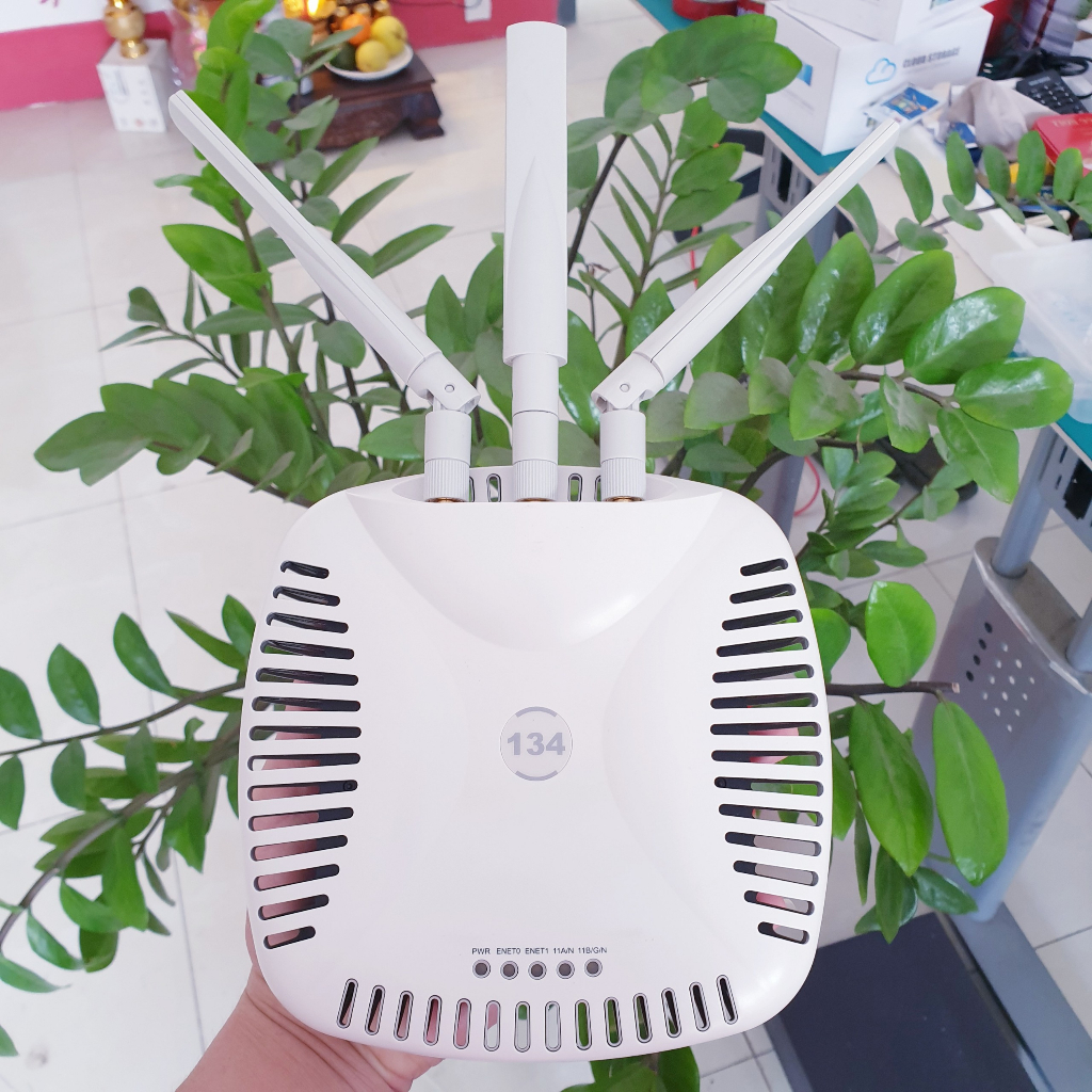 Bộ phát wifi chuyên dụng Aruba IAP 134 Hai băng tần 2.4Ghz - 5Ghz, tính năng MESH vs ROAMING