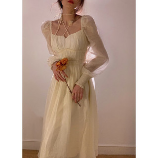 Đầm Voan Màu Kem Bo Chun Kiểu Tiểu Thư Kèm Tag Hoa Hồng Phong Cách Vintage Retro Cổ Điển