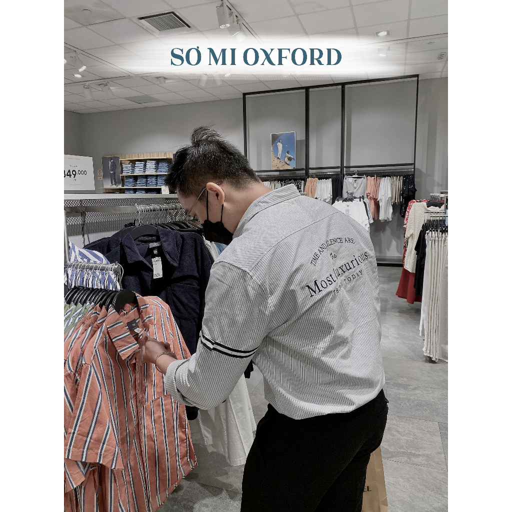 Áo sơ mi Oxford phối viền tay áo và hình thêu sau lưng trẻ trung - dễ mang hằng ngày