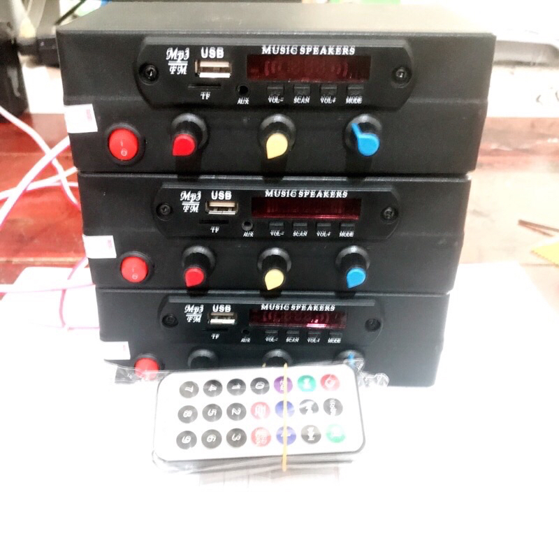 Amply mini chạy 12 đến 24v âm thanh rất hay Model 3216